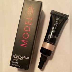 Model Co Highlighting Shimmer Whip in Cosmo